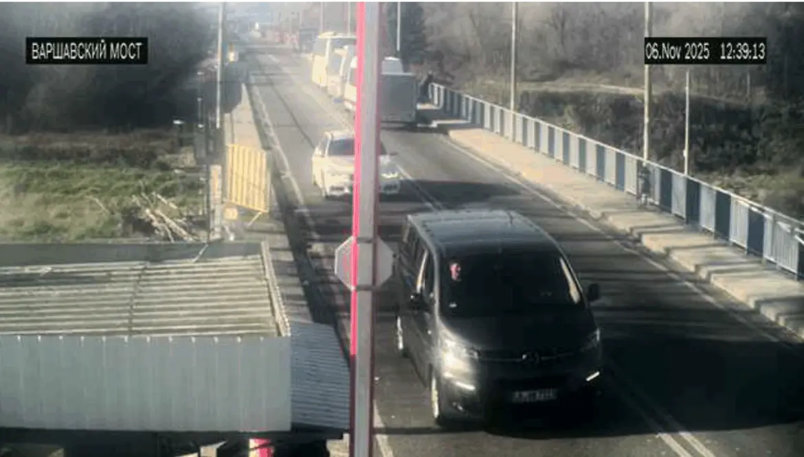 Перед длинными выходными граница Беларуси с ЕС встала граница брест