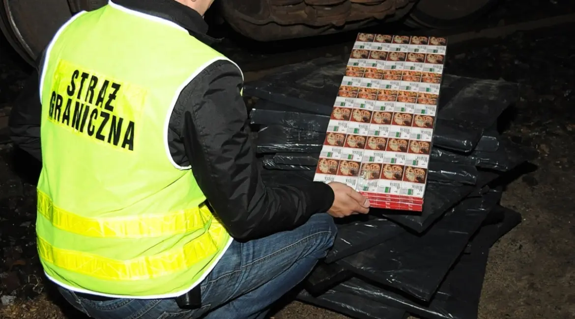 Польша усилила контроль на границе с Беларусью, но сигареты всплыли внутри страны сигареты