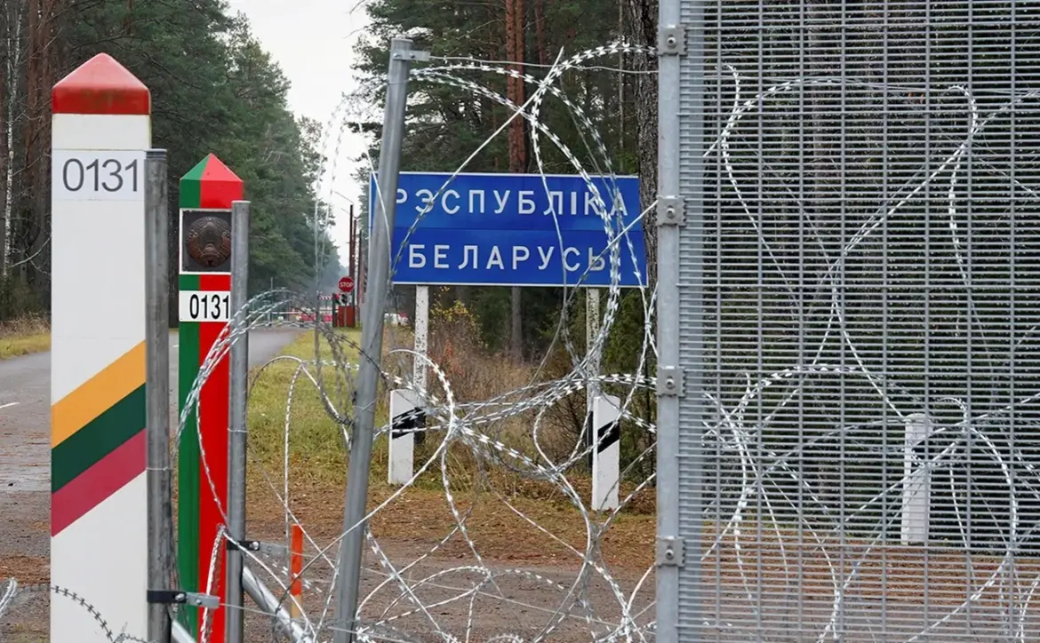 Литва за сутки развернула 22 мигранта на границе с Беларусью граница литва беларусь