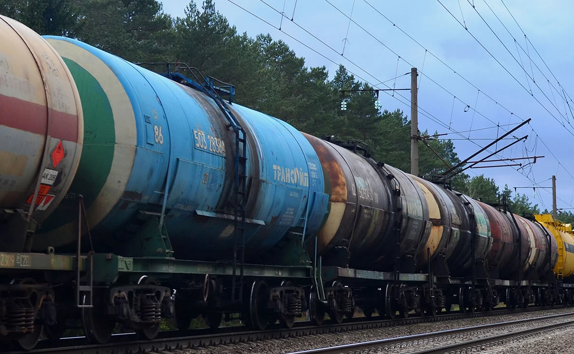 Состав с бензином