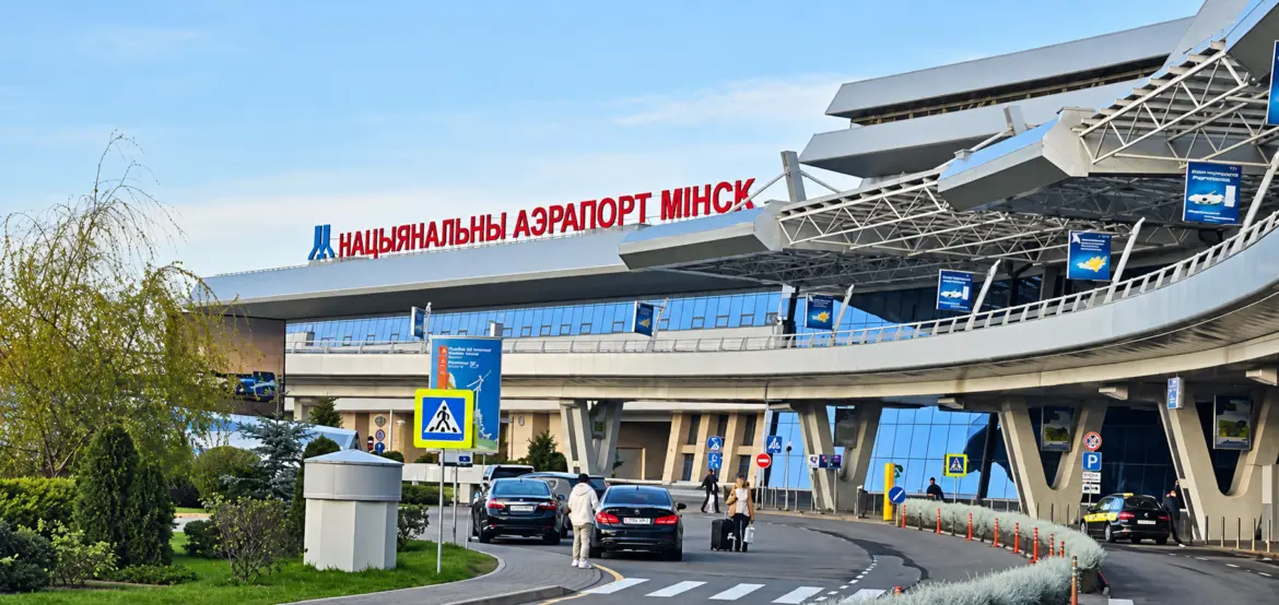 В Шереметьево отменили 135 рейсов, а часть пассажиров оказалась не в Москве аэропорт Минск